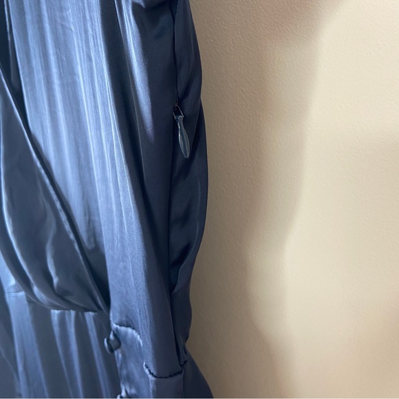 Zara long blue satin dress - Size L - Picture 7 of 11